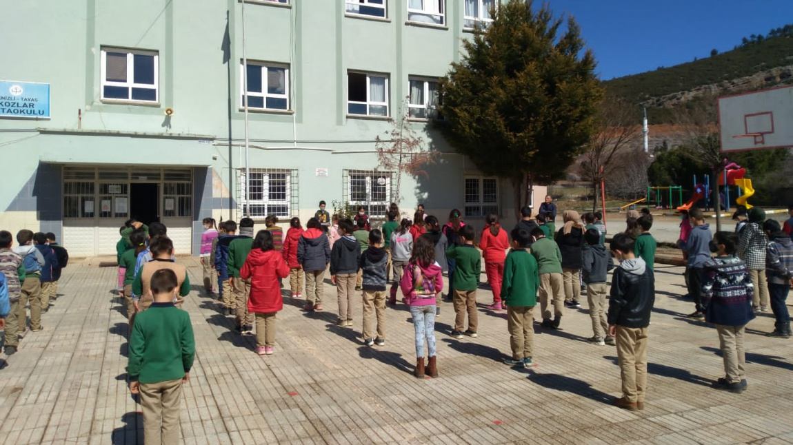 Okulumuzda 18 Mart Çanakkale Zaferi ve Şehitleri Anma Günü programı düzenlendi.